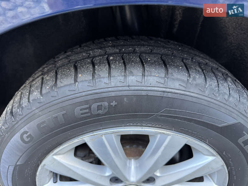 Седан Volkswagen Jetta 2013 в Тернополе