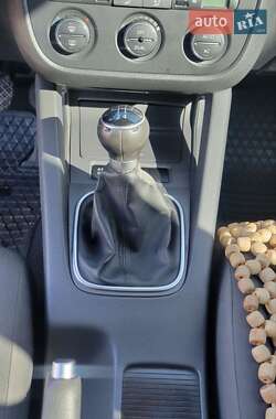 Седан Volkswagen Jetta 2009 в 