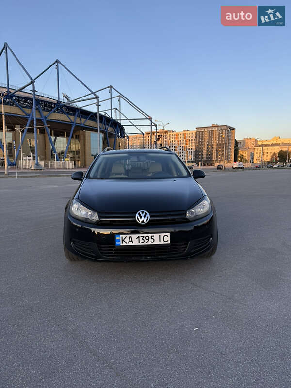 Универсал Volkswagen Jetta 2010 в Харькове