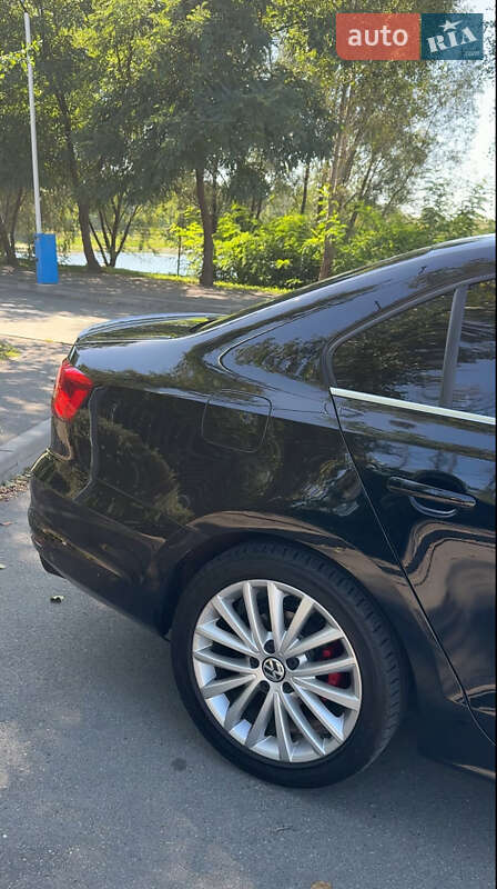 Седан Volkswagen Jetta 2014 в Києві фото 13 Седан Volkswagen Jetta 2014 в Києві