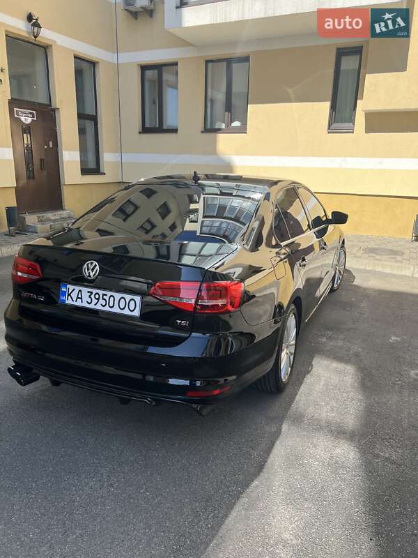 Седан Volkswagen Jetta 2014 в Києві фото 47 Седан Volkswagen Jetta 2014 в Києві