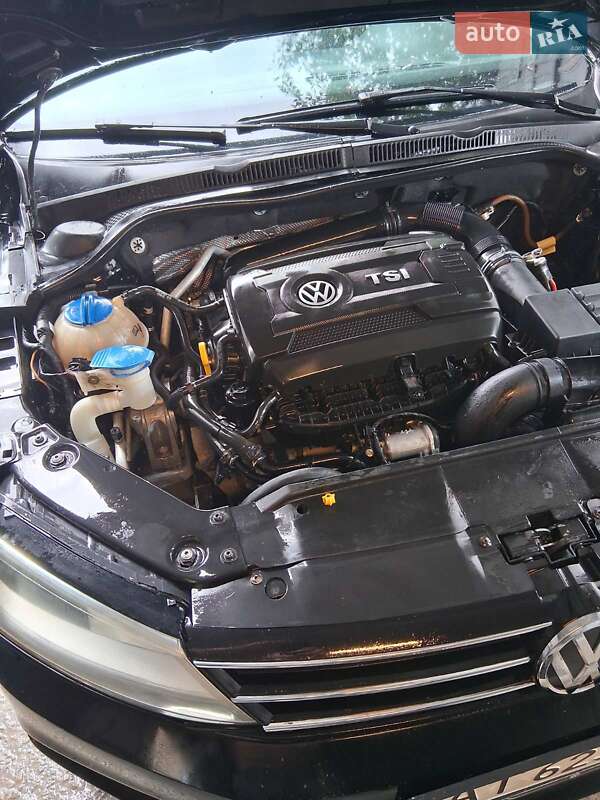 Седан Volkswagen Jetta 2015 в Залещиках фото 8 Седан Volkswagen Jetta 2015 в Залещиках