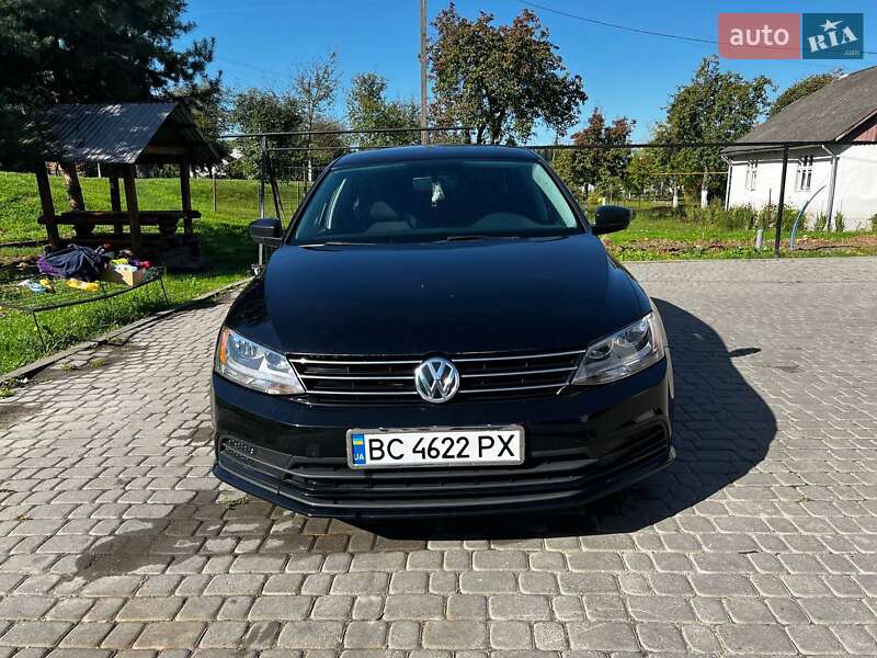 Седан Volkswagen Jetta 2016 в Львове