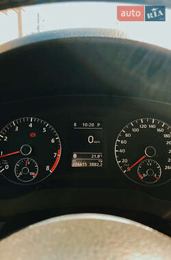 Седан Volkswagen Jetta 2012 в 