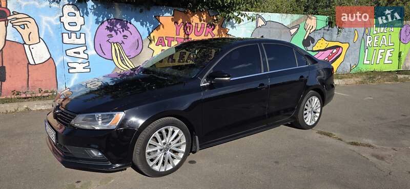 Седан Volkswagen Jetta 2015 в Києві