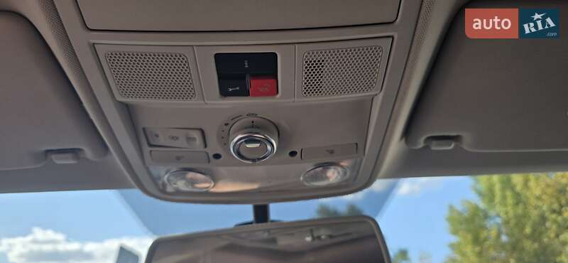 Седан Volkswagen Jetta 2015 в Києві