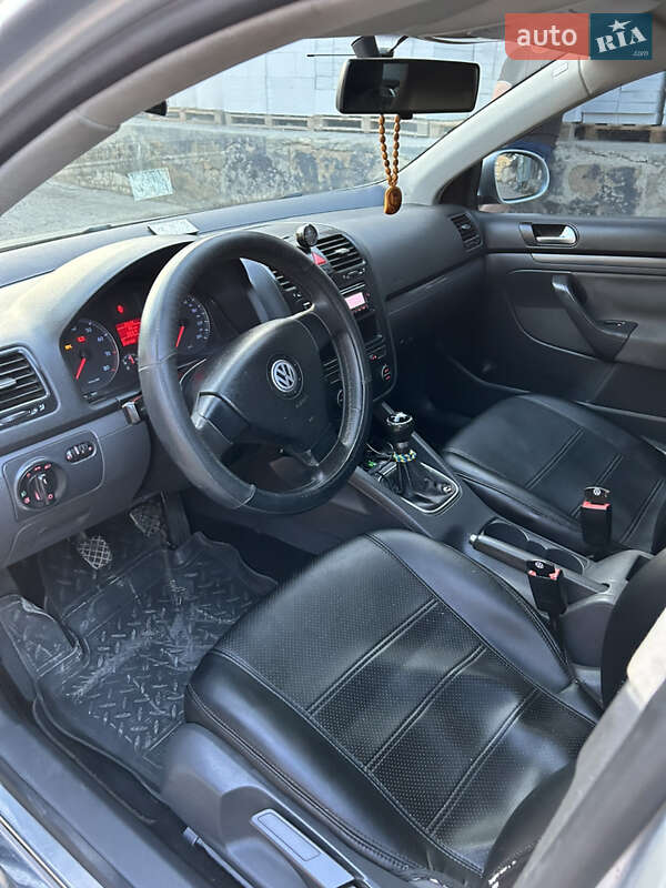 Седан Volkswagen Jetta 2007 в Одесі