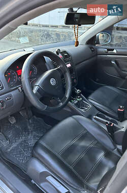 Седан Volkswagen Jetta 2007 в 