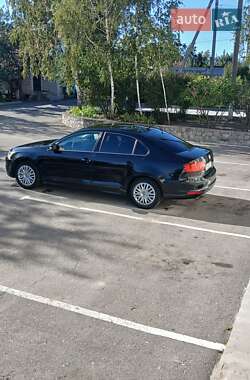 Седан Volkswagen Jetta 2014 в Светловодске
