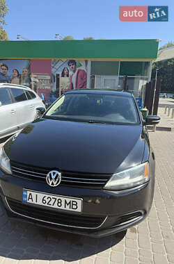 Седан Volkswagen Jetta 2013 в Киеве