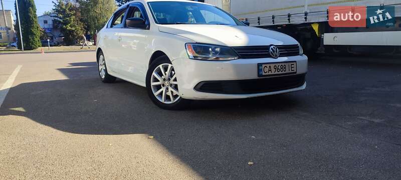 Седан Volkswagen Jetta 2012 в Черкасах