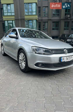 Седан Volkswagen Jetta 2012 в Киеве