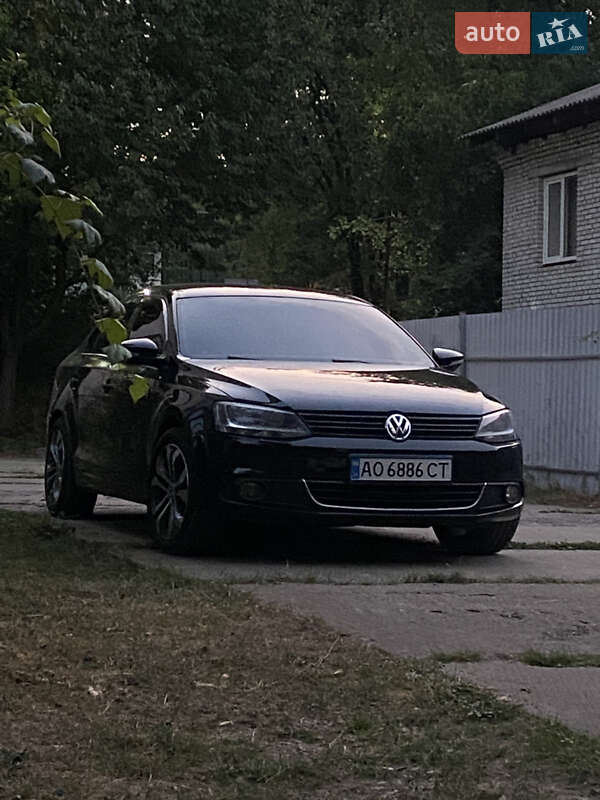 Volkswagen Jetta 2012