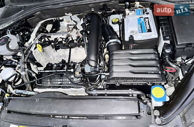 Седан Volkswagen Jetta 2019 в 