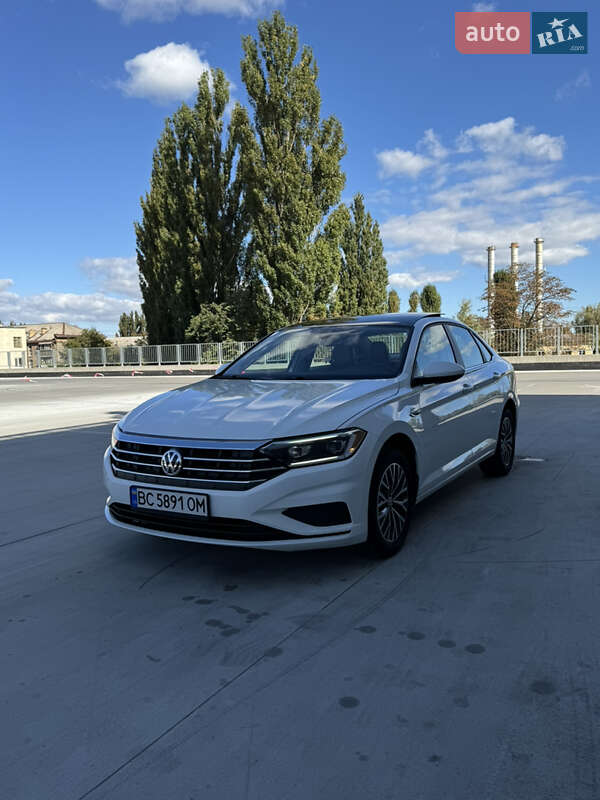 Volkswagen Jetta 2019
