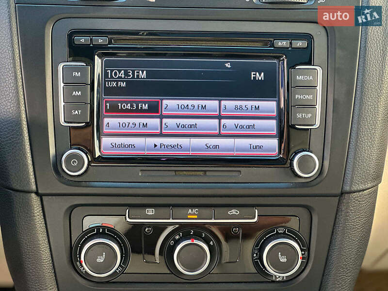 Универсал Volkswagen Jetta 2013 в Одессе