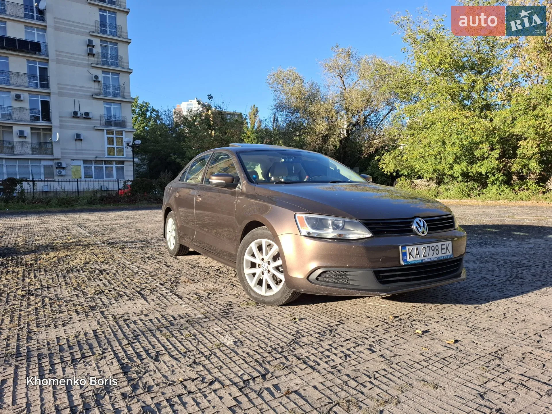 2010 Volkswagen Jetta - фото 1