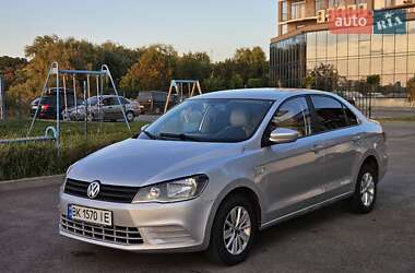 Седан Volkswagen Jetta 2014 в Ровно