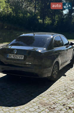 Седан Volkswagen Jetta 2014 в 