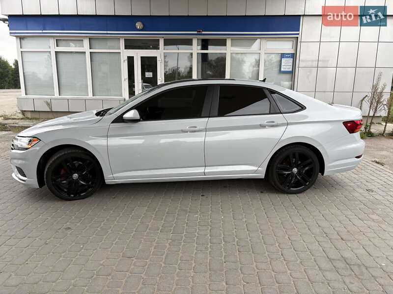 Седан Volkswagen Jetta 2019 в Самборі