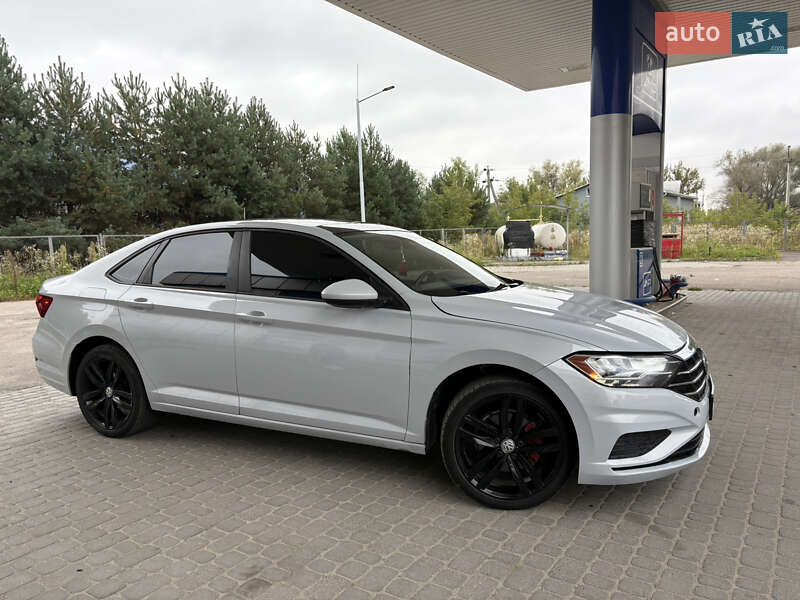 Седан Volkswagen Jetta 2019 в Самборі