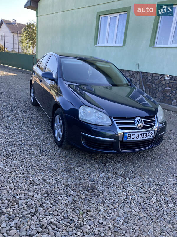 Седан Volkswagen Jetta 2005 в Долині фото 4 Седан Volkswagen Jetta 2005 в Долині
