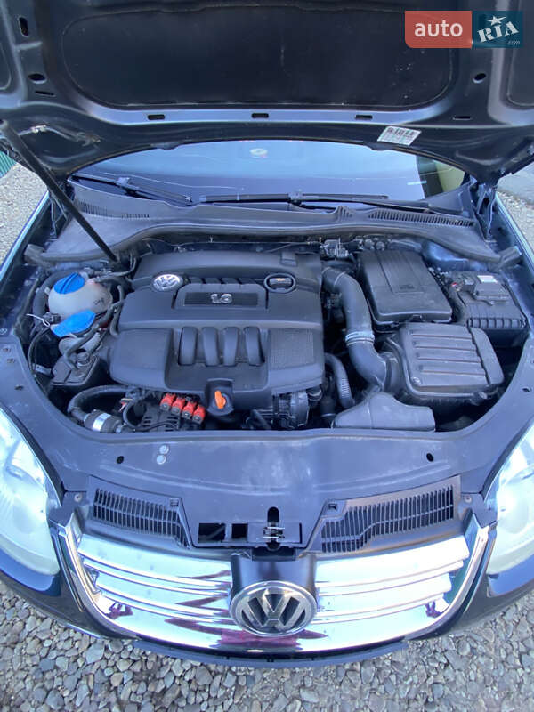 Седан Volkswagen Jetta 2005 в Долині фото 17 Седан Volkswagen Jetta 2005 в Долині