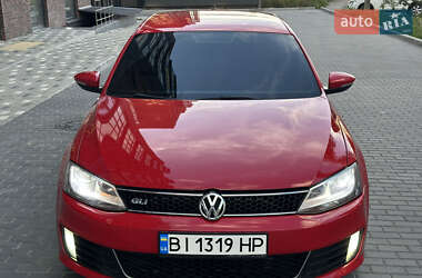 Седан Volkswagen Jetta 2013 в 