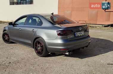 Седан Volkswagen Jetta 2017 в Львові