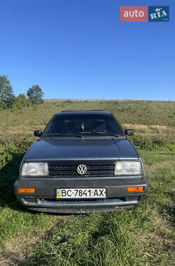 Седан Volkswagen Jetta 1990 в Золочеві