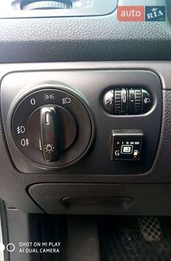 Седан Volkswagen Jetta 2008 в 