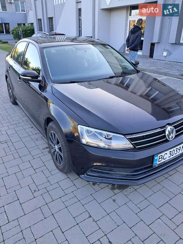 Седан Volkswagen Jetta 2015 в Мурованом фото 26 Седан Volkswagen Jetta 2015 в Мурованом