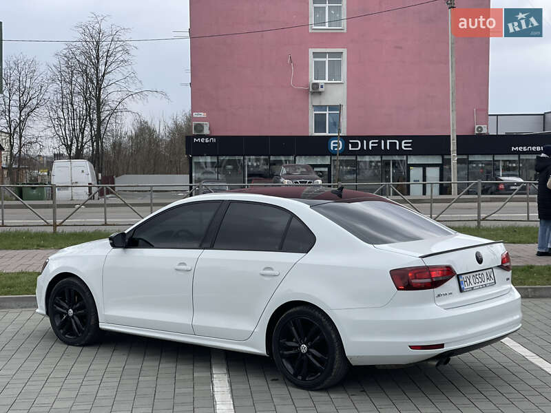 Седан Volkswagen Jetta 2017 в Хмельницькому