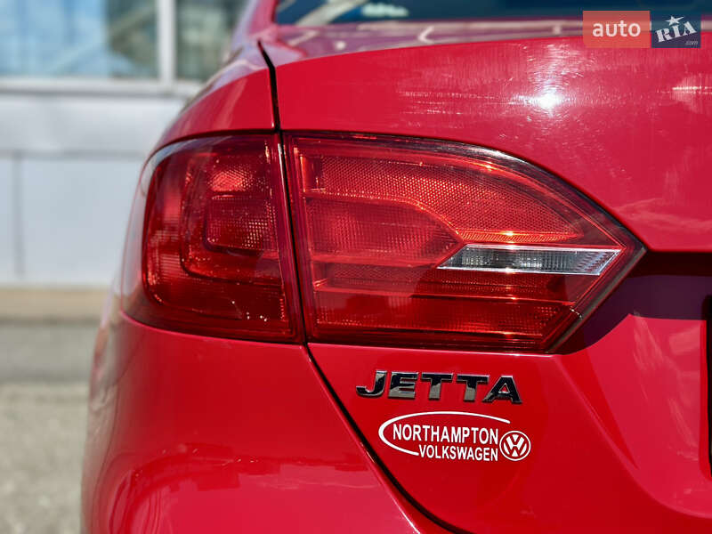 Седан Volkswagen Jetta 2014 в Киеве фото 18 Седан Volkswagen Jetta 2014 в Киеве