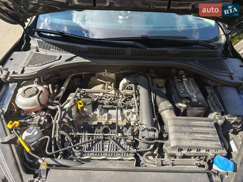 Седан Volkswagen Jetta 2018 в Киеве
