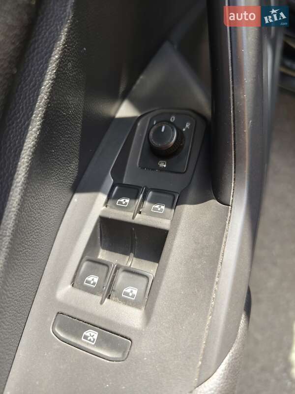 Седан Volkswagen Jetta 2018 в Киеве