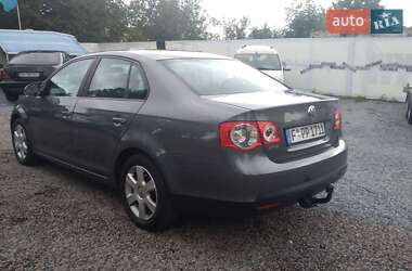 Седан Volkswagen Jetta 2006 в 