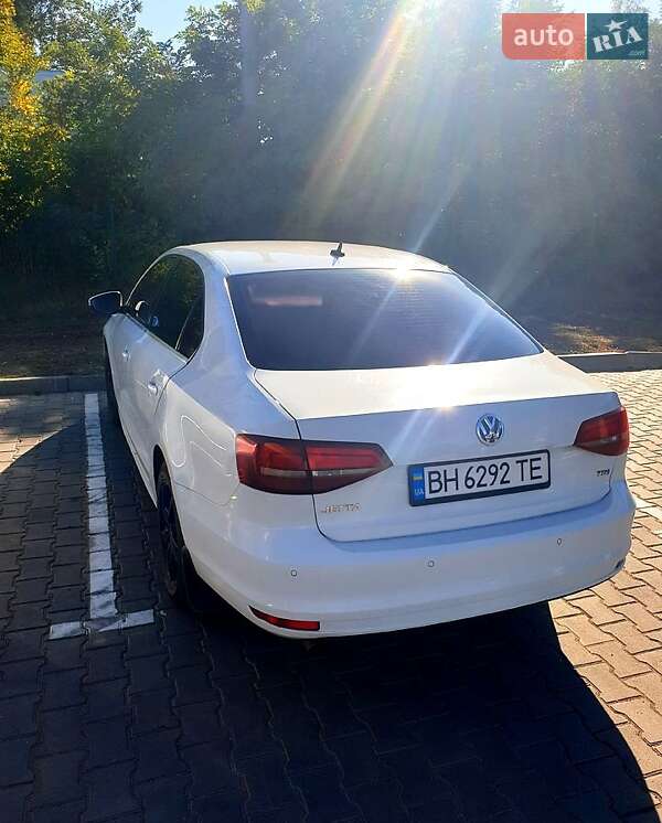 Седан Volkswagen Jetta 2015 в Одессе