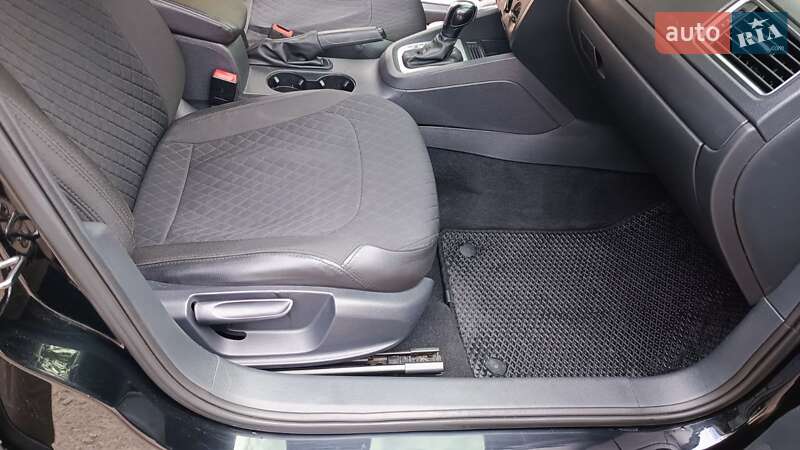 Седан Volkswagen Jetta 2014 в Харькове