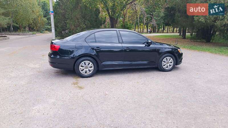 Седан Volkswagen Jetta 2014 в Харькове