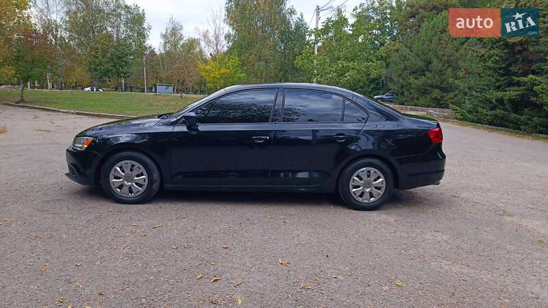 Седан Volkswagen Jetta 2014 в Харькове