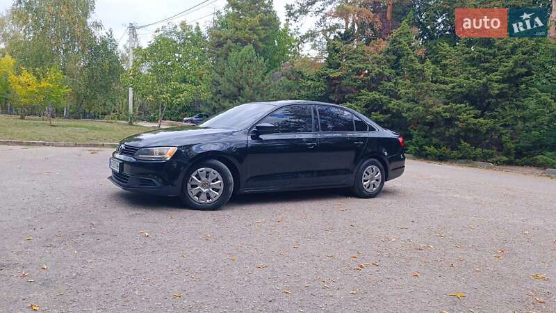 Седан Volkswagen Jetta 2014 в Харькове