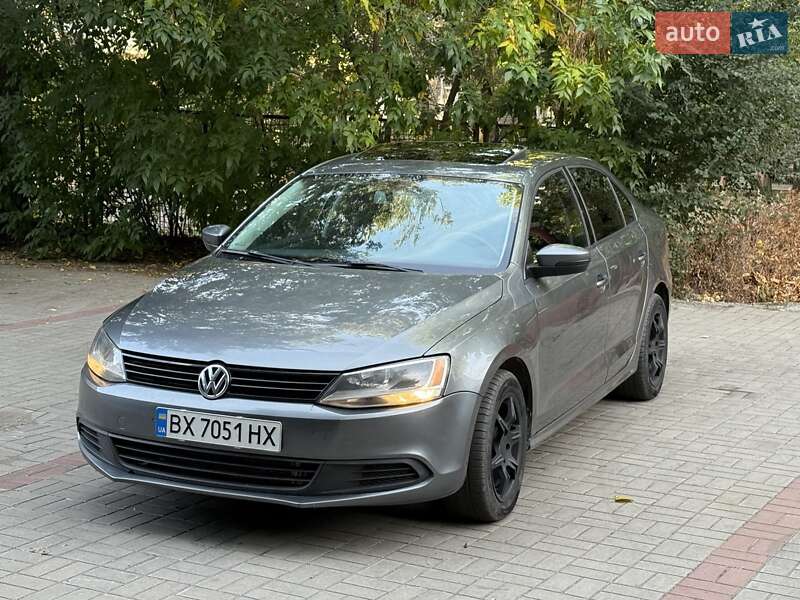 Седан Volkswagen Jetta 2013 в Запорожье