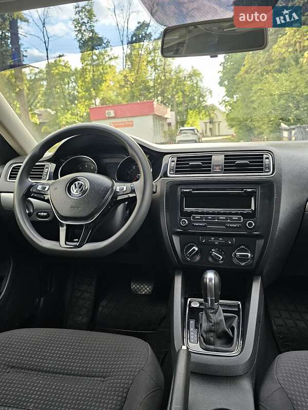 Седан Volkswagen Jetta 2014 в Киеве