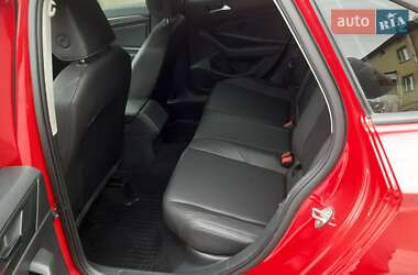 Седан Volkswagen Jetta 2021 в 
