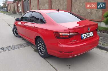Седан Volkswagen Jetta 2021 в 