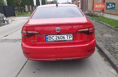Седан Volkswagen Jetta 2021 в 