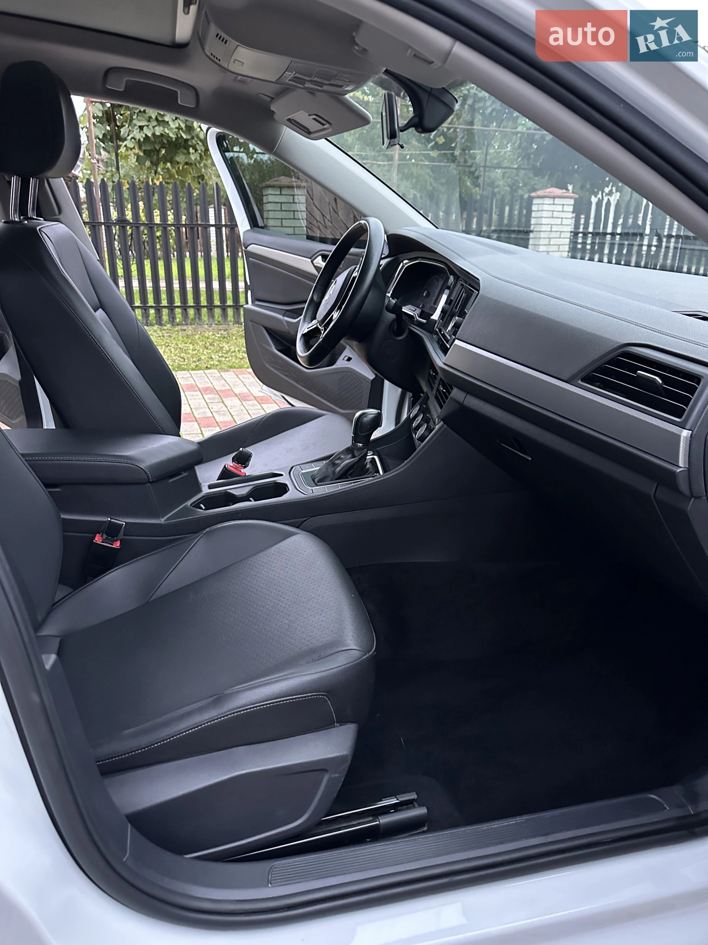 2019 Volkswagen Jetta - мініатюра 24