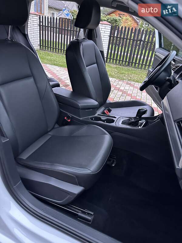 Седан Volkswagen Jetta 2019 в Івано-Франківську