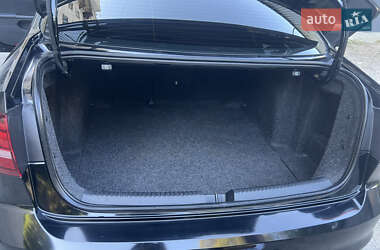 Седан Volkswagen Jetta 2015 в 